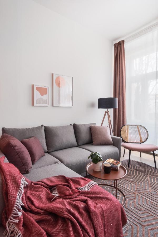 Mizu House By Days * Praha